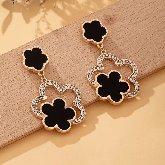 Amara Clover Statement Earrings