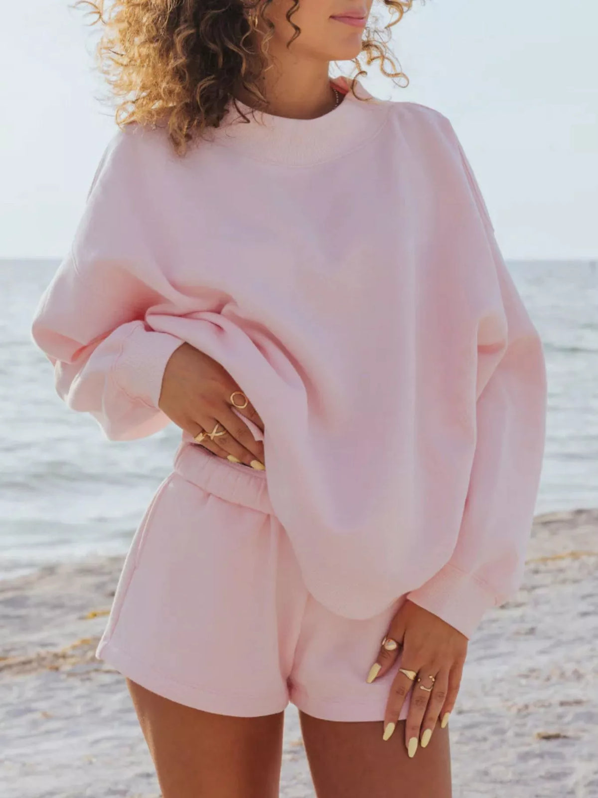 our new favorite off-duty set. 💕