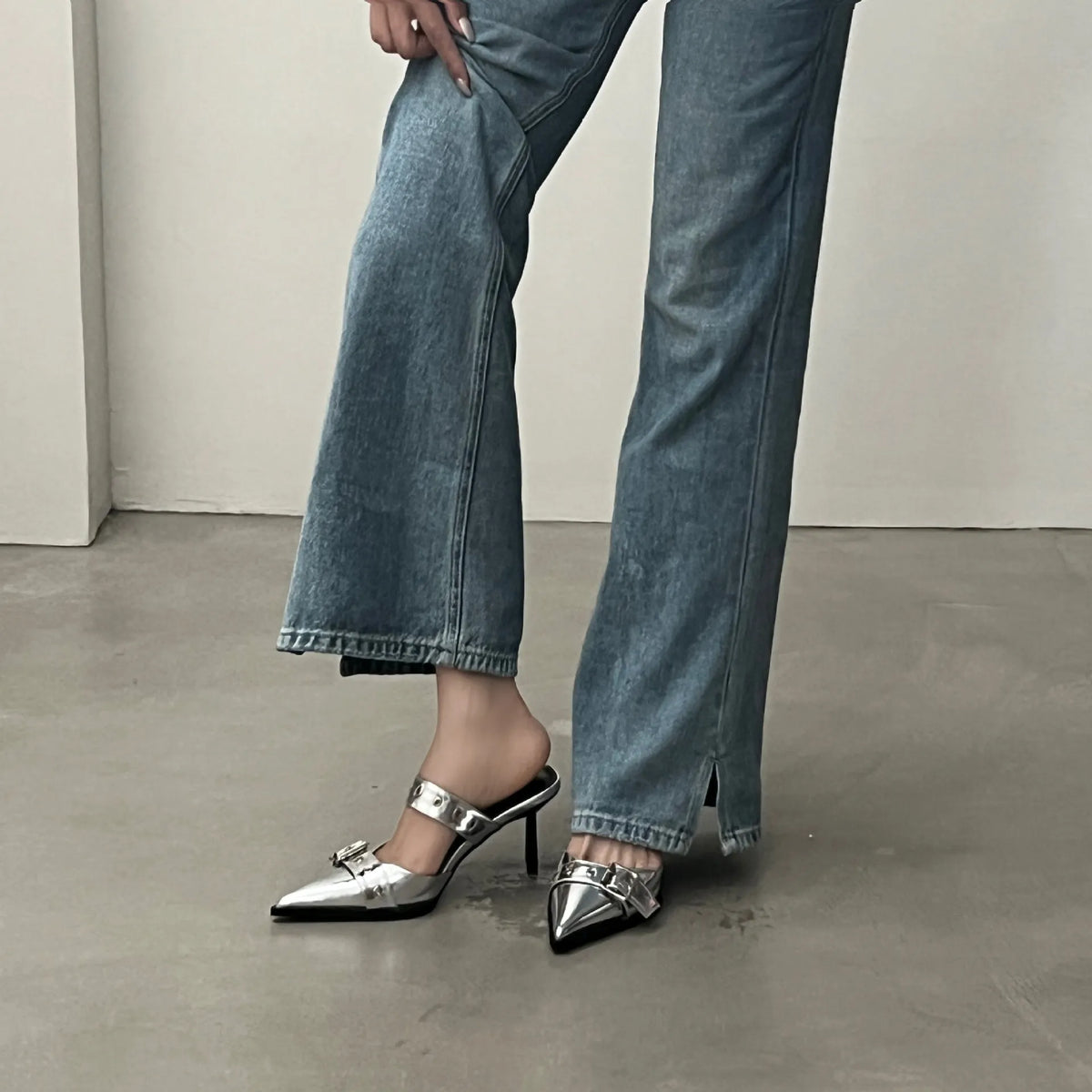 The Sway After Dark Heels